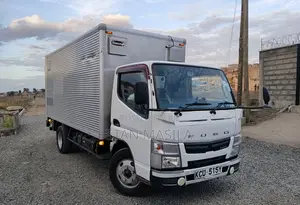 Mitsubishi Fuso Canter Lori Ndogo 2015