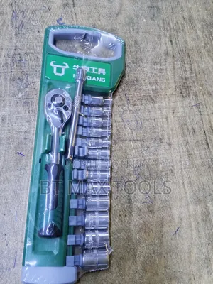 12-Piece 1/4-Inch Drive Ratchet Wrench Set
