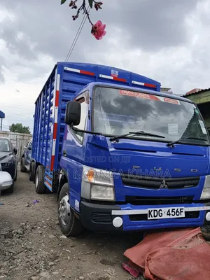 Mitsubishi Canter 4D33 Food Truck - 2015