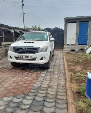 Toyota Hilux 2012 Double Cab