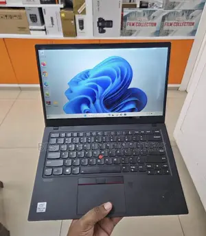 Lenovo ThinkPad X1 Carbon Laptop (10th Gen i7, 16GB RAM, 512GB SSD)