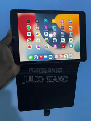 Apple iPad 10.2 (2020) Wi-Fi 128GB Kijivu