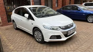 Honda Insight 2012 Nyeupe