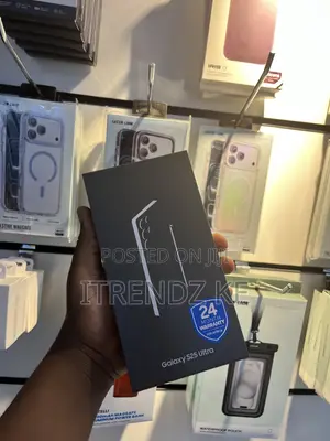 Samsung Galaxy S25 Ultra Mpya 256GB Nyeupe