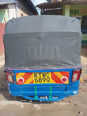 Piaggio 2023 Bluu Tatu-Wheeler
