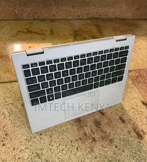 Laptop HP EliteBook 830 G9 - 16GB RAM, 256GB SSD