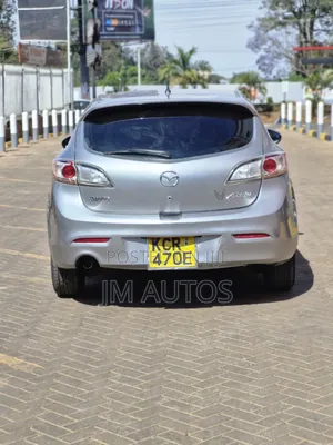 Mazda Axela 2008 Nyeupe