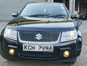 Suzuki Escudo 2010 Nyeusi