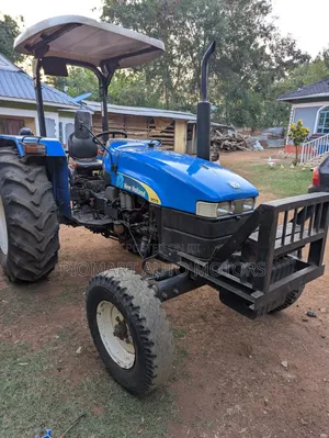 Tractor New Holland TT75 2WD