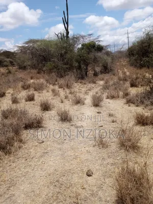 Eka 5 za Biashara Zinauzwa, Mbele ya Barabara ya Mombasa