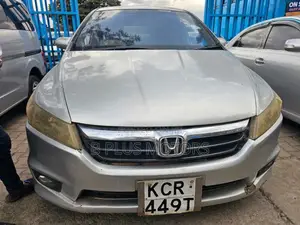 Honda Stream 2010 Silver