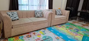 3+2 Seater Sofa in Very Nice Condition