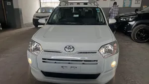 Toyota Probox 2020 Nyeupe