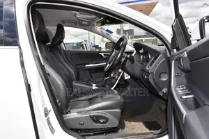 Volvo XC60 D4 2017 Nyeupe