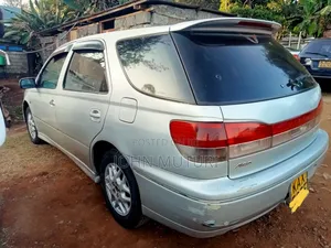 Toyota Vista 1998 Silver