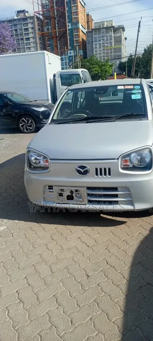 Mazda Carol 2019 Nyeupe