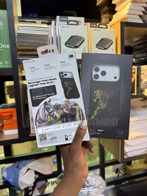 iPhone 18 Pro Max Kevlar Carbon Fiber Case