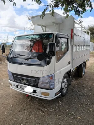 Mitsubishi Canter Lori Rigid