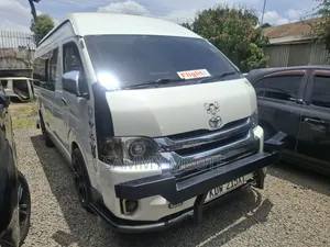 Toyota HiAce 2020 - Basi la Viti 16