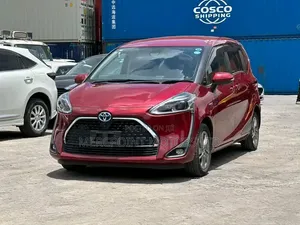 Toyota Sienta 2020 Red