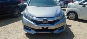 Honda Shuttle 2019 Nyeupe