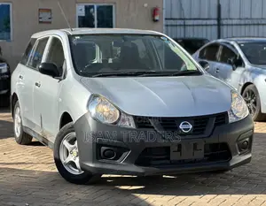 Nissan NV-150 Advan 2019 Silver
