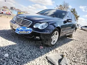 Mercedes-Benz C230 2006 Bluu