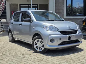 Toyota Passo 1.0 FWD 2019 Nyeupe