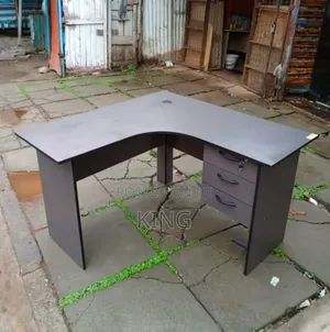 Gray Boss Office Desk - Director/Recreation