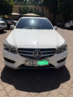 Mercedes-Benz E250 2015 Nyeupe