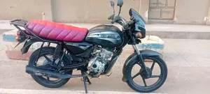 Bajaj Boxer 2017 Nyeusi
