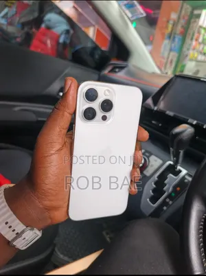 Apple iPhone 16 Pro Max 256GB White