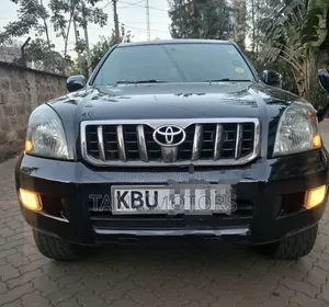 Toyota Land Cruiser J120 2006 Nyeusi