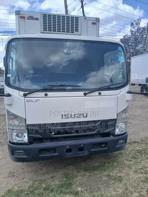 Isuzu Elf Refrigerated Truck - Double Wheel Automatic