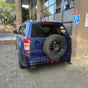 Suzuki Escudo 2006 Bluu