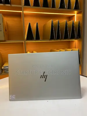 Laptop HP EliteBook 840 G8 - 8GB RAM, 256GB SSD