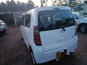 Suzuki Wagon R 2014 White