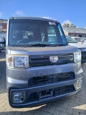 Daihatsu Wake 2019 Grey