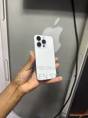 Apple iPhone 14 Pro 256GB Nyeupe