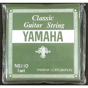 Gitaa la Yamaha NS110 Classic