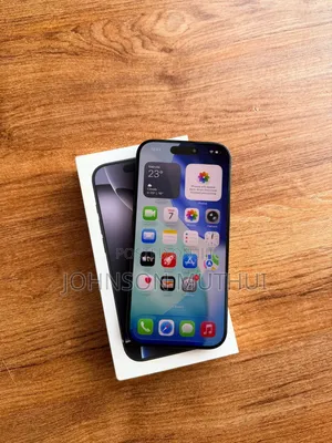 Apple iPhone 16 Pro 256GB Nyeusi (Open Box)