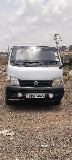 Toyota Grand HiAce G 3.0 Diesel Turbo 4WD 8-Seater 2002