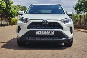 Toyota RAV4 2019 White