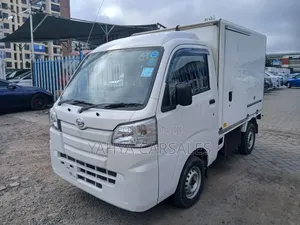 Daihatsu Hijet Freezer Truck
