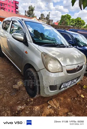 Daihatsu Mira 2012 Dhahabu