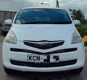 Toyota Ractis 2010 White