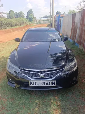 Toyota Mark X 2017 Nyeusi