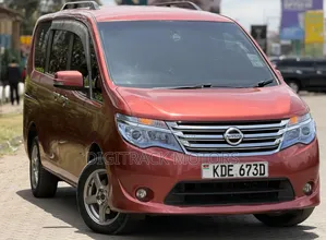 Nissan Serena Semi-Hybrid 2014 Nyekundu