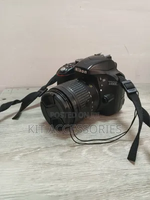 Nikon D3300 Kamera ya DSLR