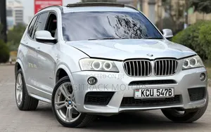 BMW X3 2012 Nyeusi